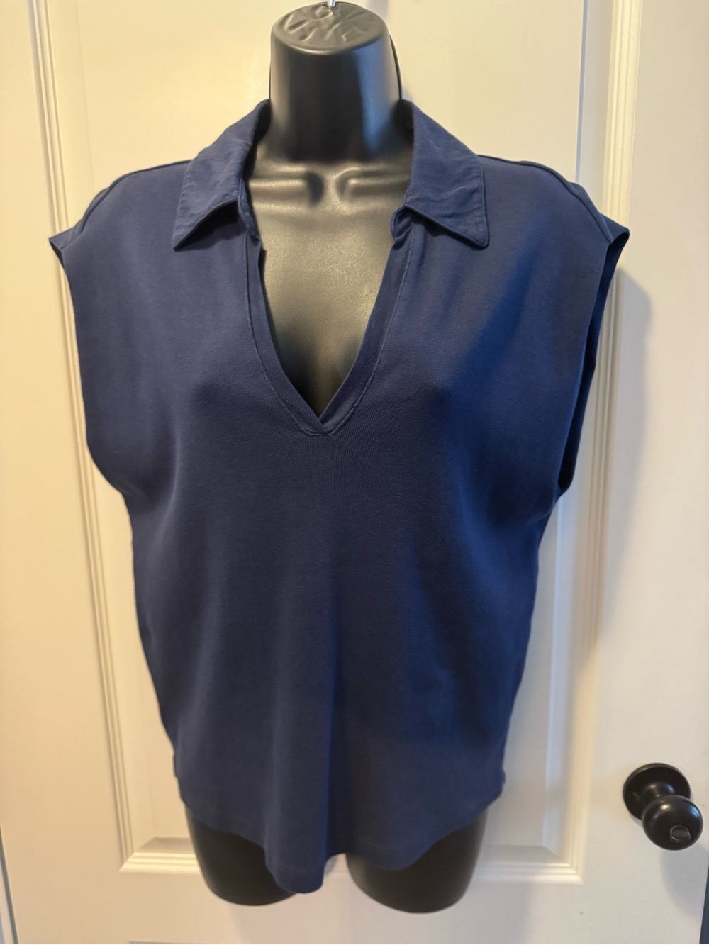 Michael Stars Navy Sleeveless Collared V-Neck Top
